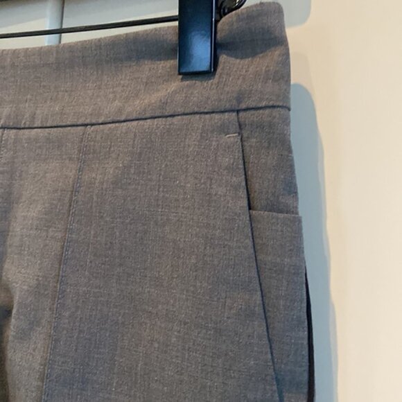 Kit and Ace Wool Blend Coastal Stretch Shorts EUC - Picture 7 of 13